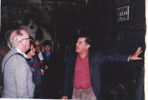 Reg's Wine Blog photo Hugel's Fut 28 Jean makes a point Sept 1986