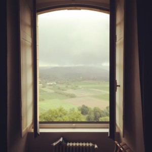 Reg's Wine Blog Chateau de Mercues view from the window